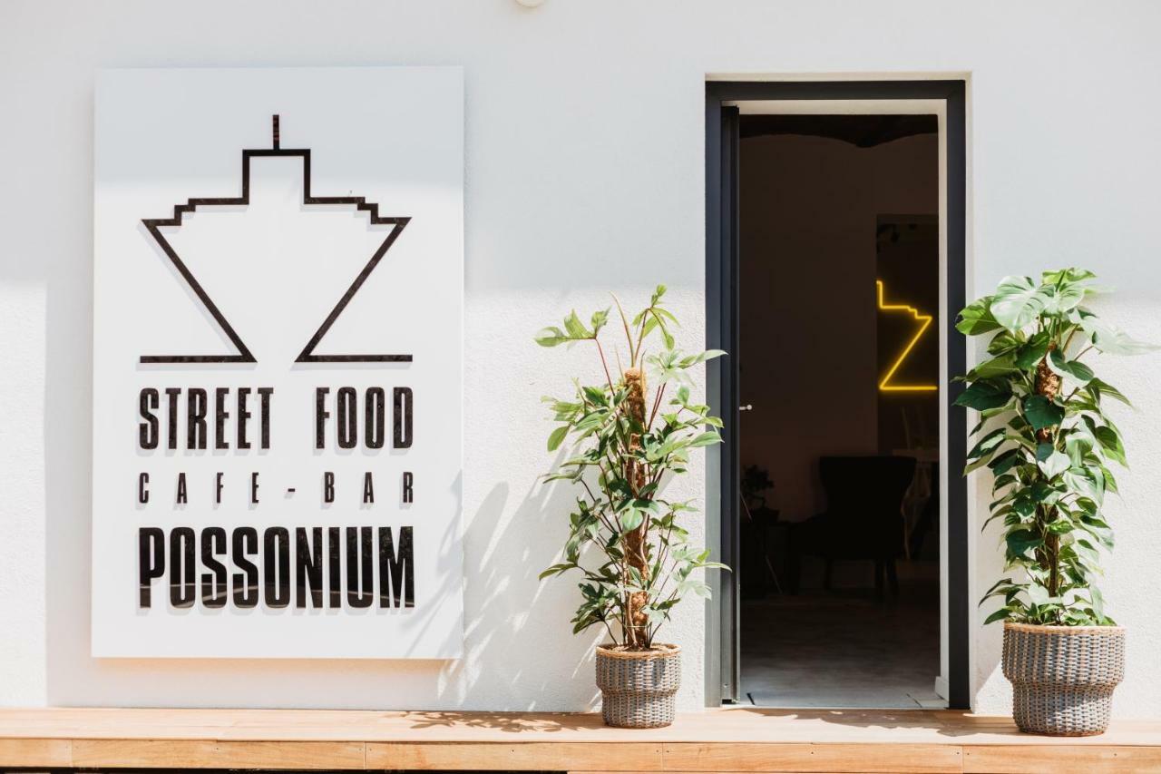 Street Food Possonium Apartments Bratislava Ngoại thất bức ảnh